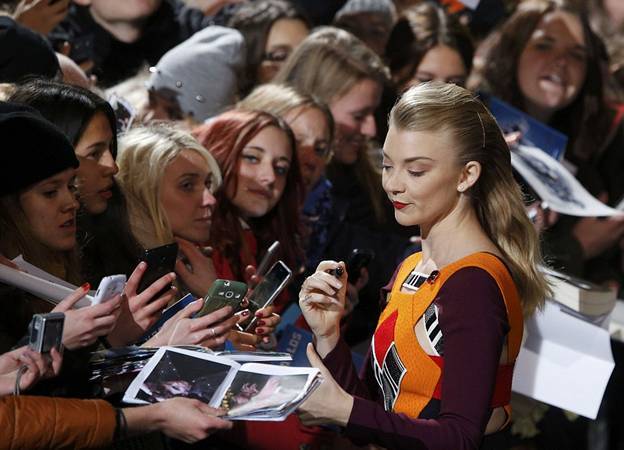 В Берлине состоялась мировая премьера фильма "Голодные игры: Сойка-пересмешница. Часть 2"